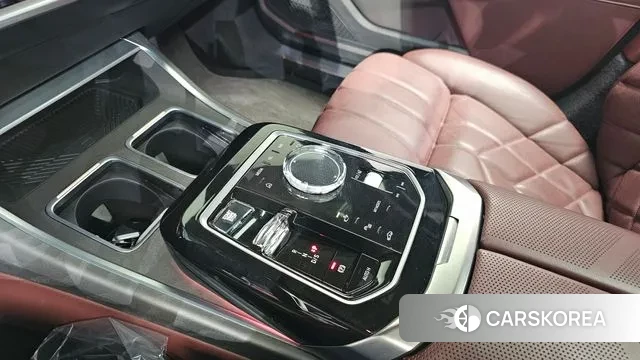 BMW 7 Series (G70) id 3639275 из Кореи 19