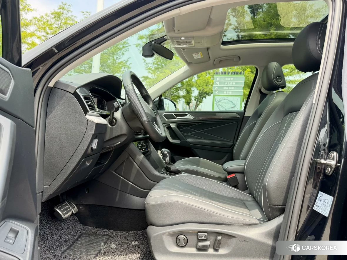 Volkswagen Tiguan L id 4440665 из Китая 17