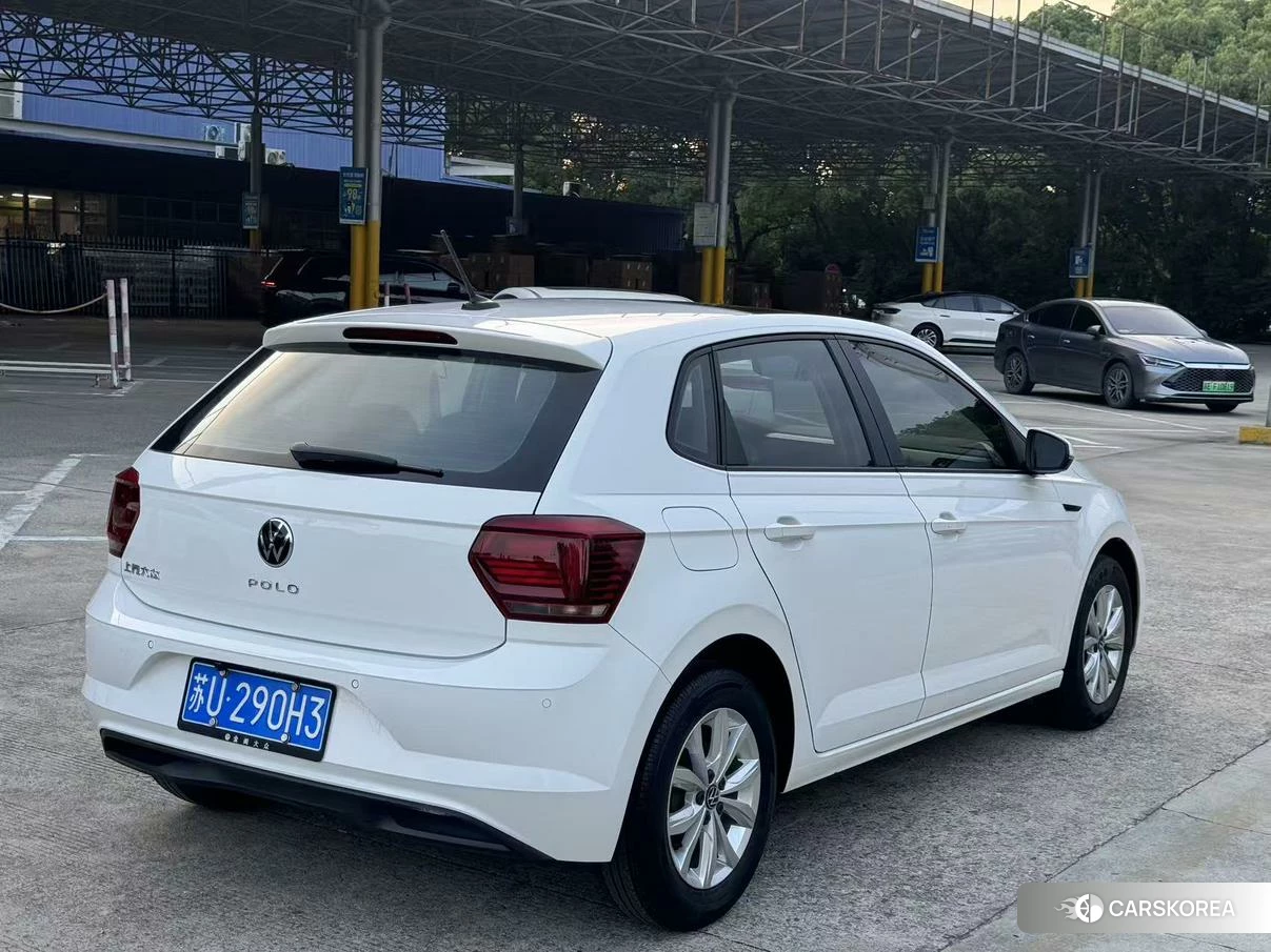 Volkswagen Polo id 4413308 из Китая 9