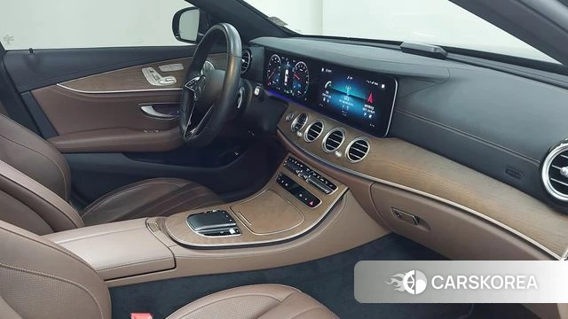 Mercedes-Benz E-Class W213 id 3923260 из Кореи 16