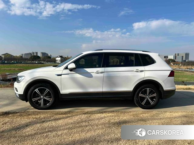 Volkswagen Tiguan L id 4241627 из Китая 12