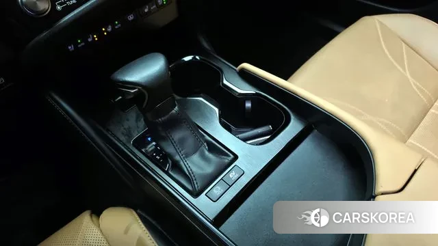 Lexus ES300h 7th generation id 3581327 из Кореи 19