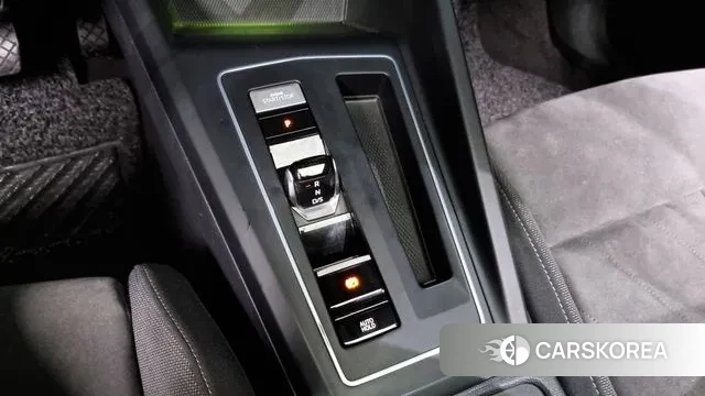 Volkswagen Golf 8th Generation id 2895014 из Кореи 19