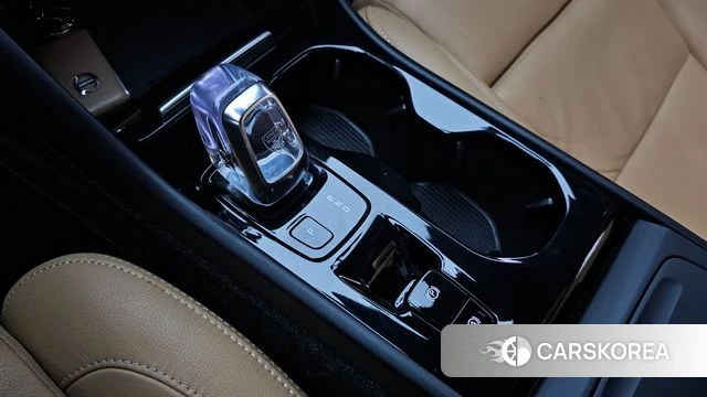 Volvo XC40 id 4180325 из Кореи 19