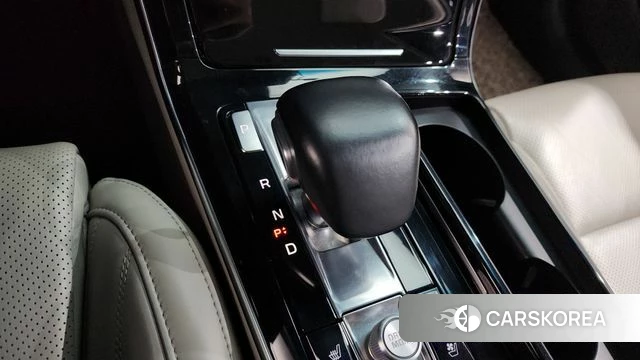Kia K7 Premier Hybrid id 4430129 из Кореи 19