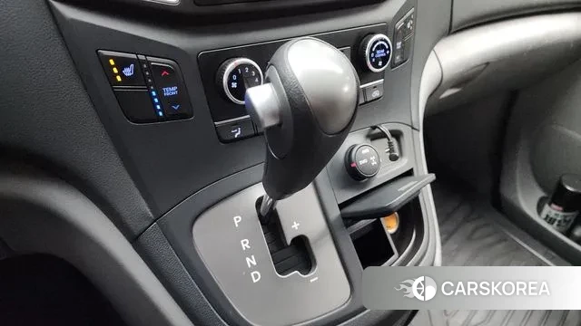 Hyundai The New Grand Starex id 3308244 из Кореи 19