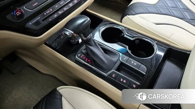 Kia The New Carnival id 3578757 из Кореи 19