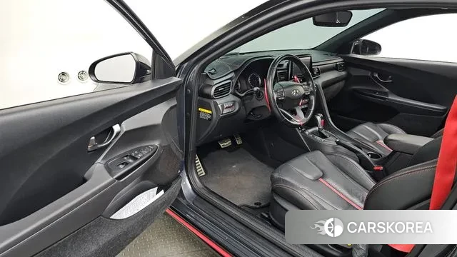 Hyundai Veloster (JS) id 3672791 из Кореи 19