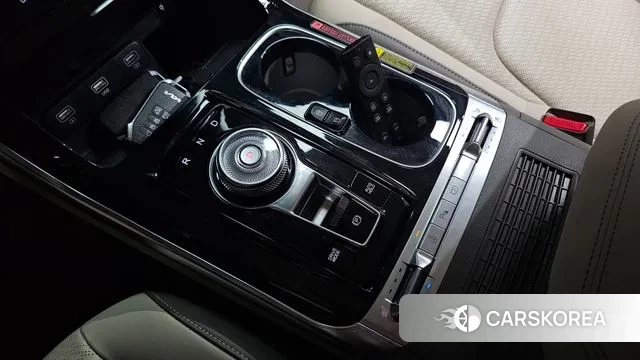 Kia Carnival 4th generation id 3043467 из Кореи 19