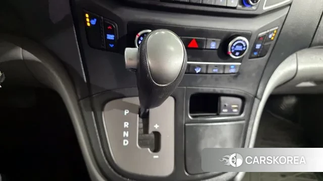 Hyundai The New Grand Starex id 3709002 из Кореи 19