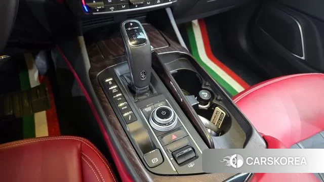 Maserati Levante id 3075116 из Кореи 19