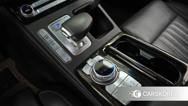 Genesis G90 id 4895302 из Кореи 19