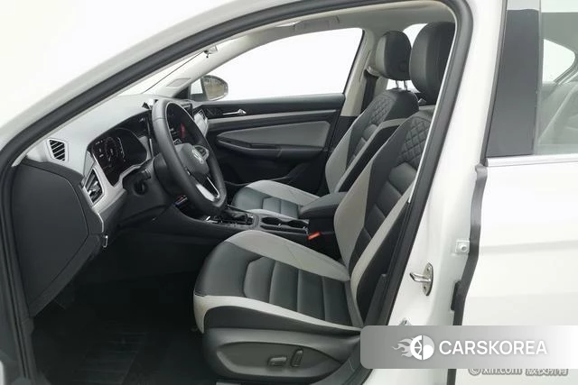 Volkswagen Bora id 4272801 из Китая 23
