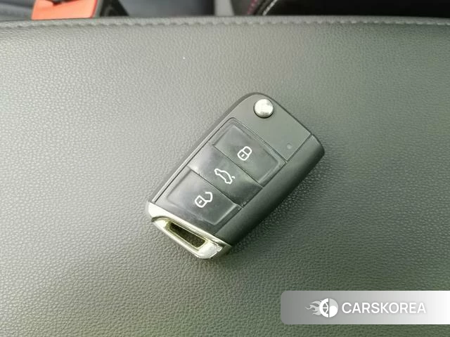 Volkswagen Tanyue id 4213189 из Китая 19