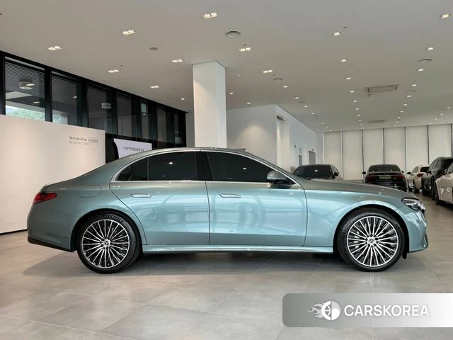 Mercedes-Benz E-Class W214 id 4879389 из Кореи 19
