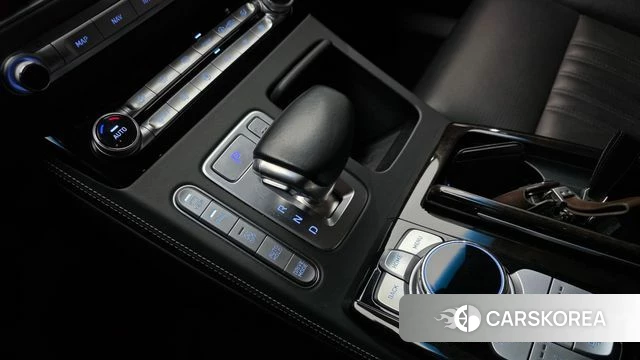 Genesis G90 id 3899390 из Кореи 19