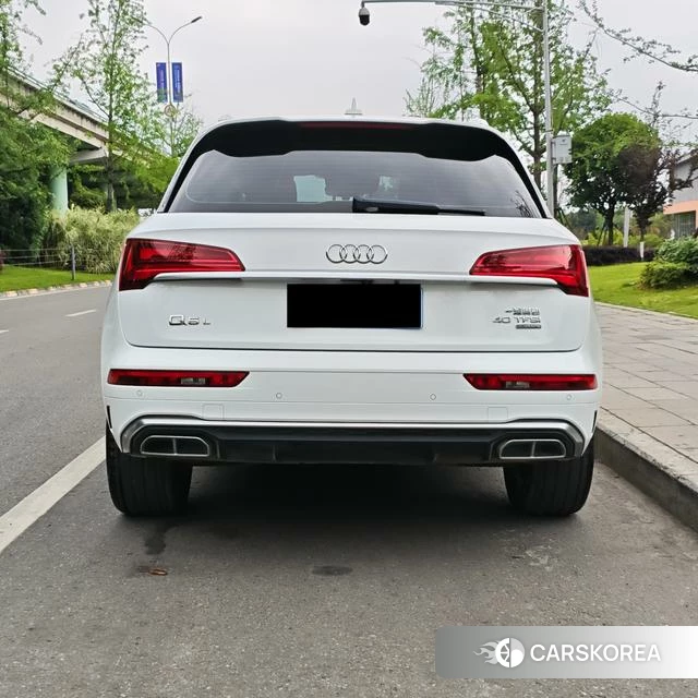 Audi Q5L id 4278522 из Китая 9