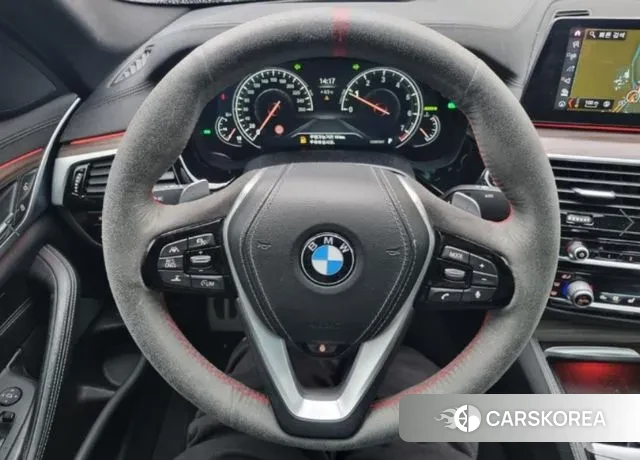 BMW 5 Series (G30) id 3485178 из Кореи 11