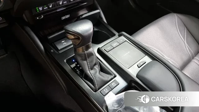 Lexus ES300h 7th generation id 3004006 из Кореи 19