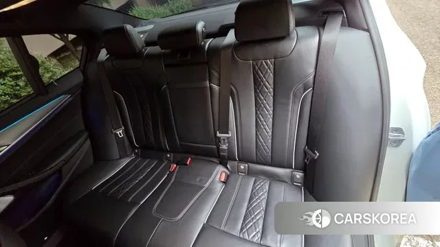 BMW 5 Series (G30) id 3340578 из Кореи 9