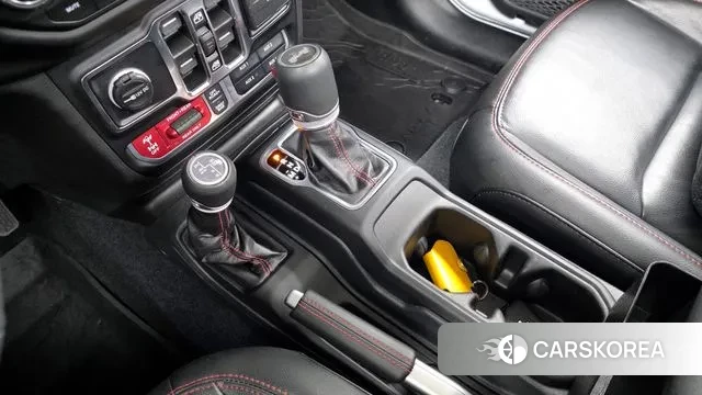 Jeep Wrangler (JL) id 3452597 из Кореи 19