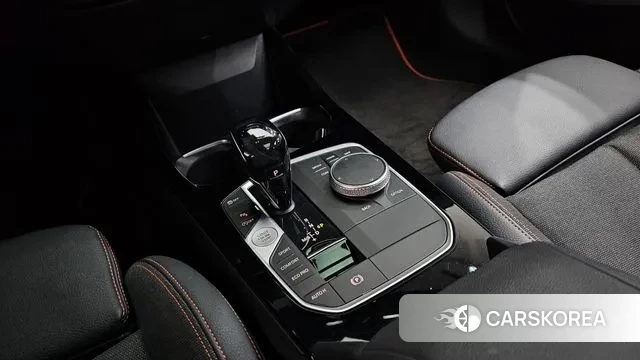 BMW 1 Series (F40) id 3686990 из Кореи 19