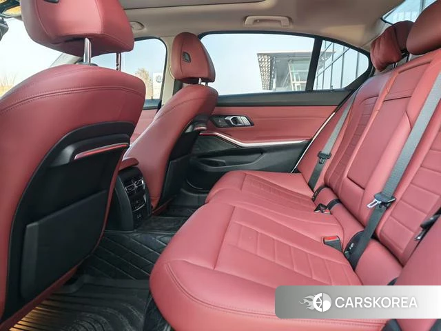 BMW 3 series id 4276047 из Китая 9