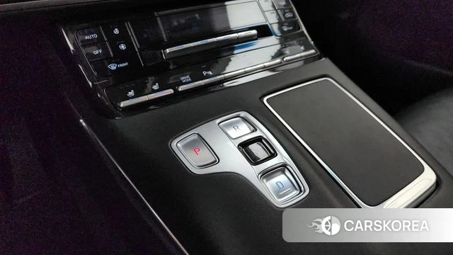 Hyundai The New Grandeur IG id 4396948 из Кореи 32