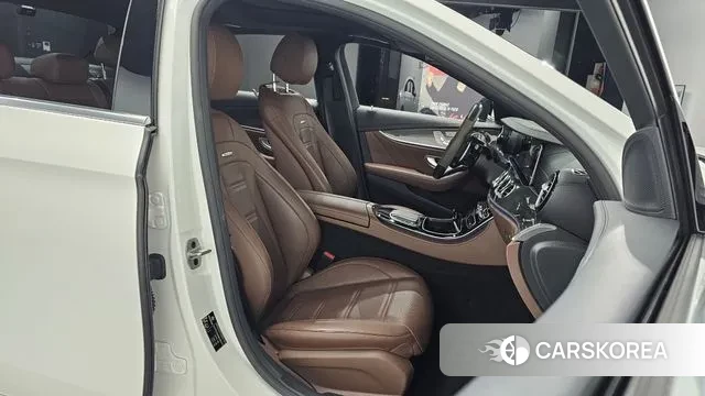 Mercedes-Benz E-Class W213 id 3600986 из Кореи 19