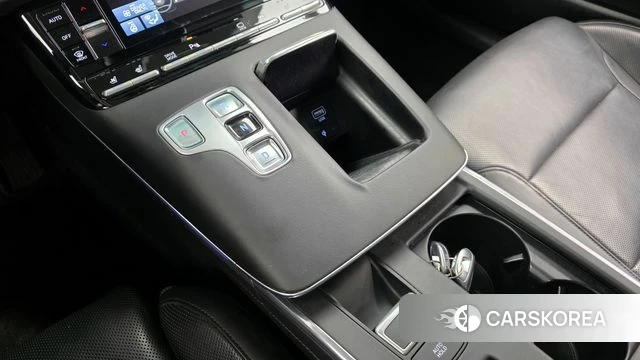 Hyundai The New Grandeur IG Hybrid id 3828285 из Кореи 19