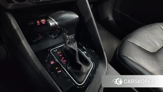 Kia Niro id 3226990 из Кореи 19