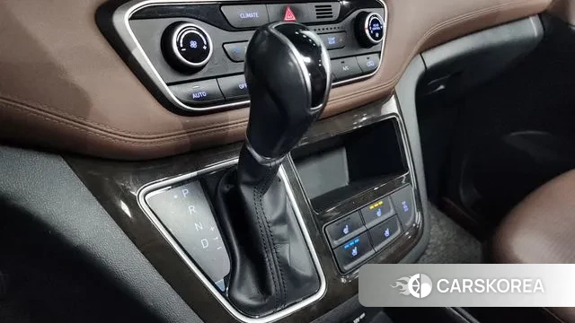 Hyundai The New Grand Starex id 3593200 из Кореи 19