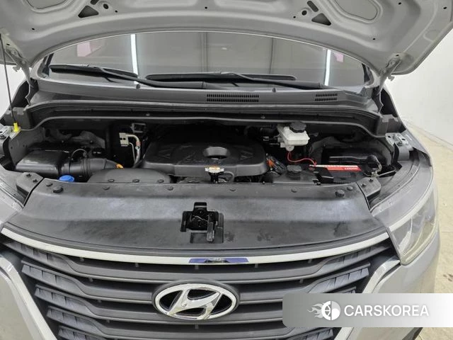Hyundai The New Grand Starex id 4865603 из Кореи 19