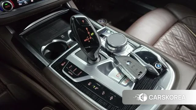 BMW 7 Series (G11) id 3373822 из Кореи 19