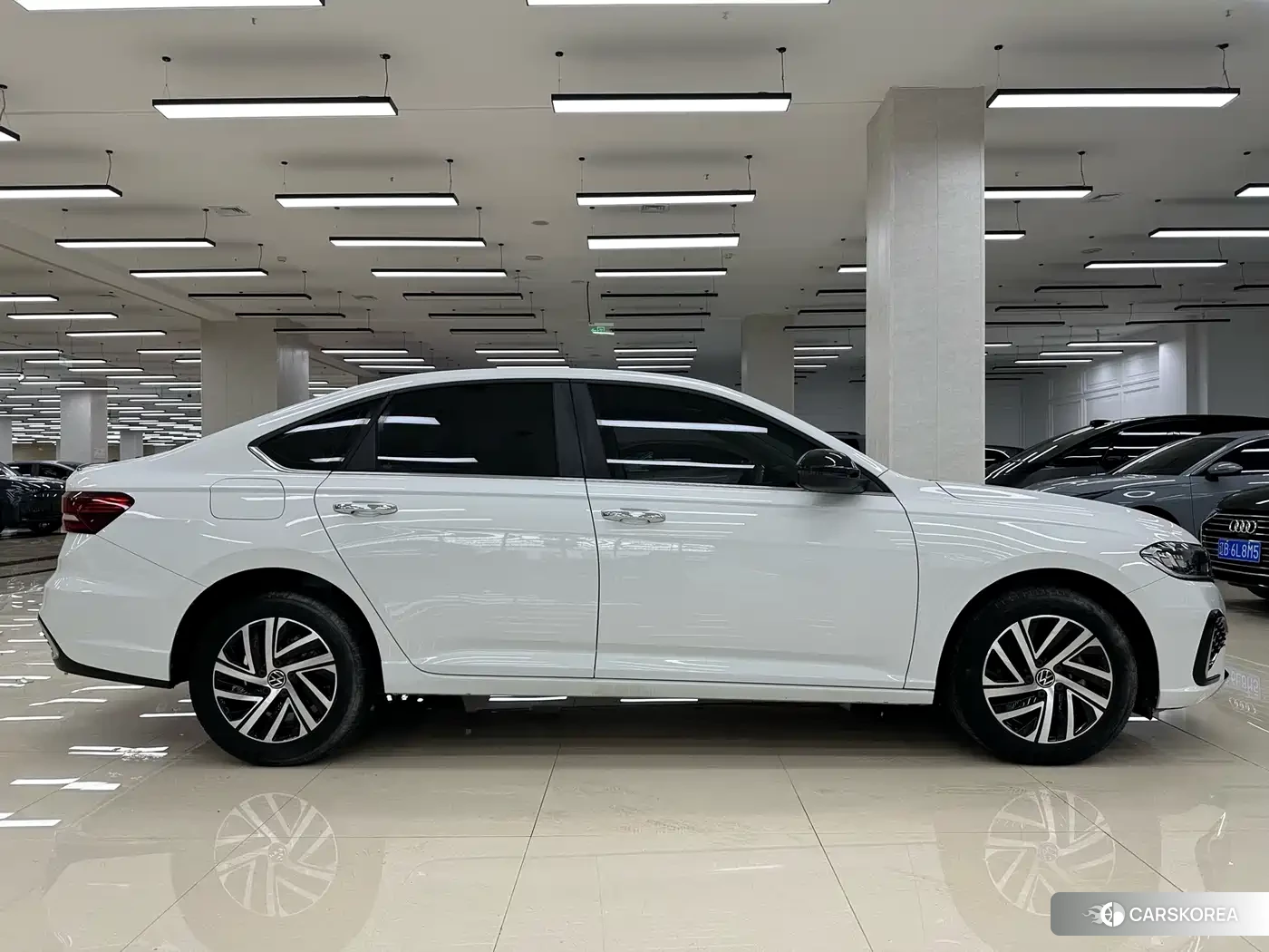 Volkswagen Lavida id 4548416 из Китая 19