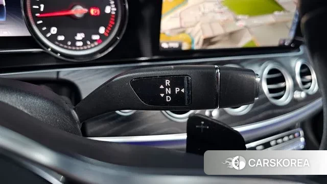 Mercedes-Benz E-Class W213 id 3788905 из Кореи 19