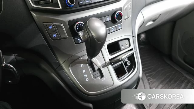 Hyundai The New Grand Starex id 4446671 из Кореи 19