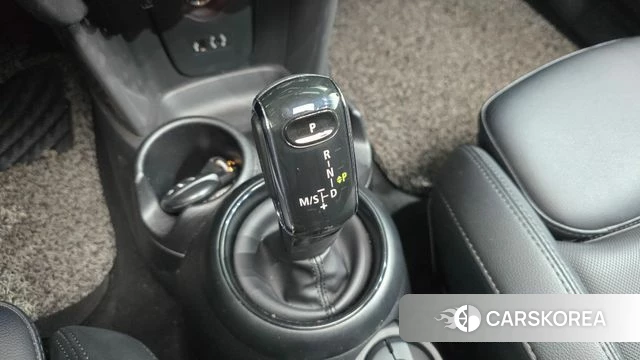 Mini Cooper D id 4626301 из Кореи 30