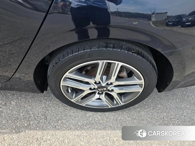 Kia Come New K3 id 3936990 из Кореи 18