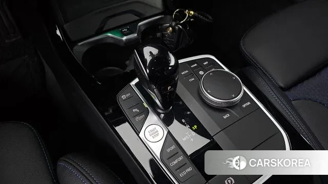 BMW 1 Series (F40) id 3036304 из Кореи 19