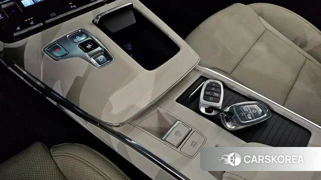 Hyundai The New Grandeur IG Hybrid id 3342719 из Кореи 19