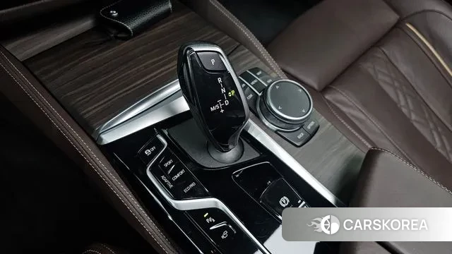 BMW 5 Series (G30) id 3697880 из Кореи 19