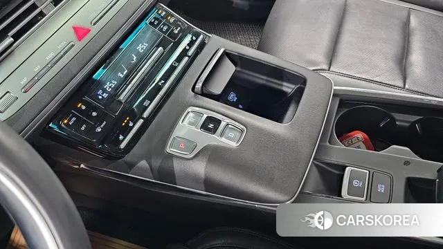 Hyundai The New Grandeur IG id 3478495 из Кореи 19