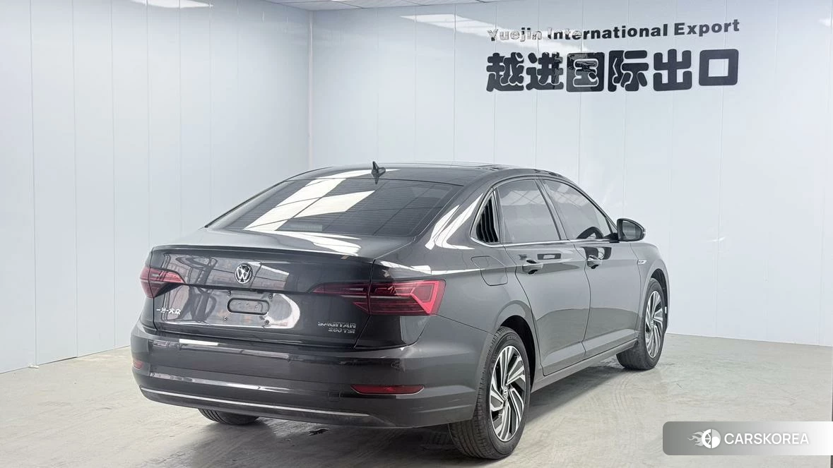 Volkswagen Sagitar id 4455323 из Китая 10
