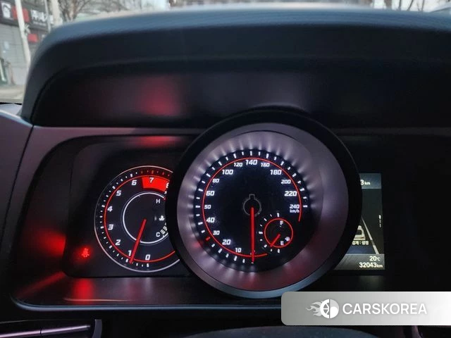 Hyundai Avante (CN7) id 3924240 из Кореи 15