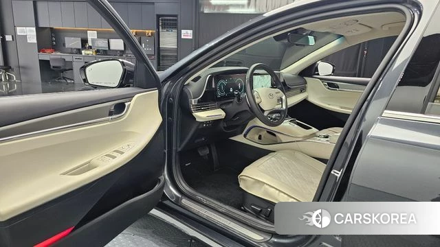 Hyundai The New Grandeur IG Hybrid id 4428998 из Кореи 31