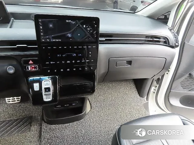 Hyundai Staria id 3621400 из Кореи 19