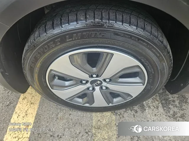 Kia Niro id 3677722 из Кореи 19