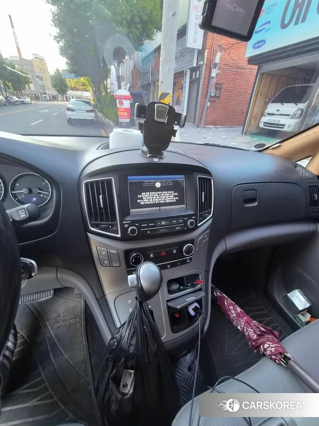 Hyundai The New Grand Starex id 4514559 из Кореи 18