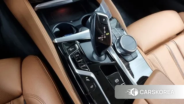 BMW 5 Series (G30) id 3028193 из Кореи 19